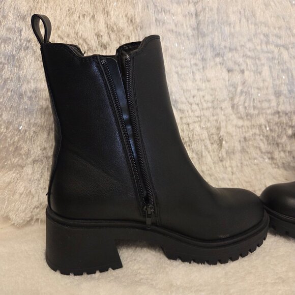 NWOT Sugar Women’s Black Abruzzi Lug Sole Zippered Ankle Boots - 7.5 - Picture 11 of 14